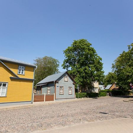 Silbernagel Apartment Kuressaare Exterior foto